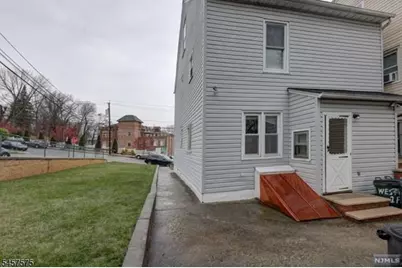 58 Westervelt Ave, Hawthorne, NJ 07506 - Photo 13