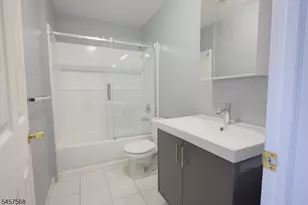 372 Bramhall Ave, Jersey City, NJ 07304 - Photo 7