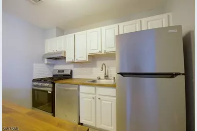 372 Bramhall Ave #101, Jersey City, NJ 07304 - Photo 5