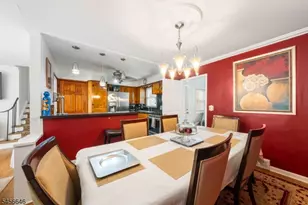 425 Adrianne Ct, Orange, NJ 07050 - Photo 5
