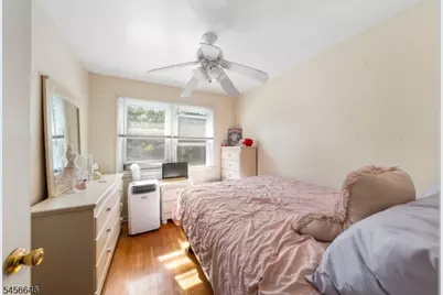 425 Adrianne Ct, Orange, NJ 07050 - Photo 15