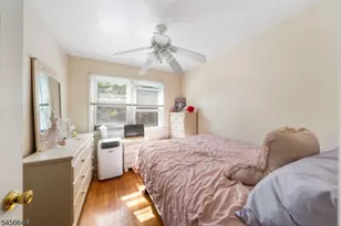 425 Adrianne Ct, Orange, NJ 07050 - Photo 15