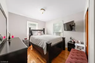 425 Adrianne Ct, Orange, NJ 07050 - Photo 13