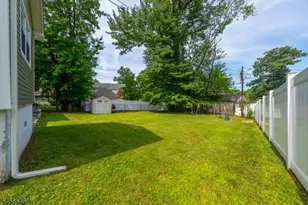 425 Adrianne Ct, Orange, NJ 07050 - Photo 25