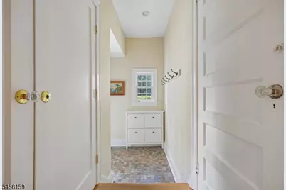 20 Pine Terrace East, Millburn, NJ 07078 - Photo 15