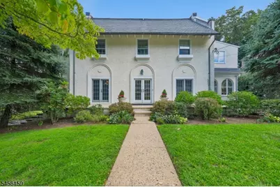 20 Pine Terrace East, Millburn, NJ 07078 - Photo 1