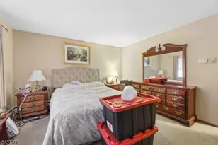 15 Garfield Rd, Parsippany, NJ 07054 - Photo 13