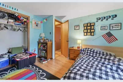 15 Garfield Rd, Parsippany, NJ 07054 - Photo 17