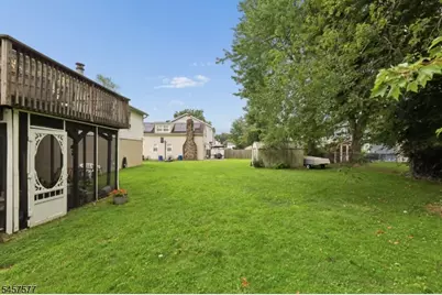 15 Garfield Rd, Parsippany, NJ 07054 - Photo 29