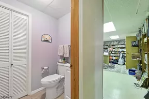 15 Garfield Rd, Parsippany, NJ 07054 - Photo 25