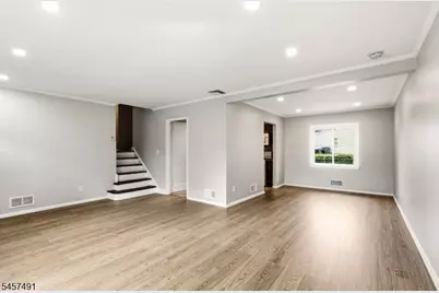 610 Academy Ter, Linden, NJ 07036 - Photo 5