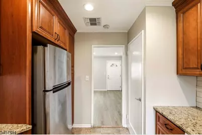 610 Academy Ter, Linden, NJ 07036 - Photo 11