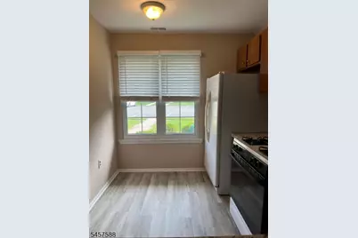 253 Gettysburg Way, Lincoln Park, NJ 07035 - Photo 9