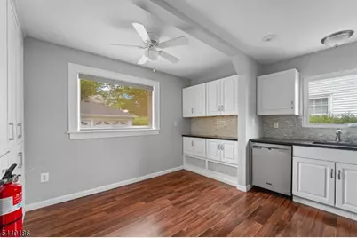 34 Cypress St, Millburn, NJ 07041 - Photo 13