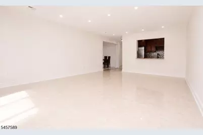 7430 Kennedy Blvd Unit #406, North Bergen, NJ 07047 - Photo 9