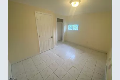 5 Otis Pl, Wayne, NJ 07470 - Photo 5
