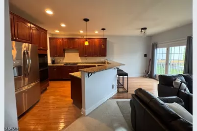 86 Briar Ct, Hardyston Township, NJ 07419 - Photo 3