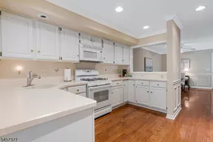 29 Edgewood Road Condo, Bedminster Township, NJ 07921 - Photo 7