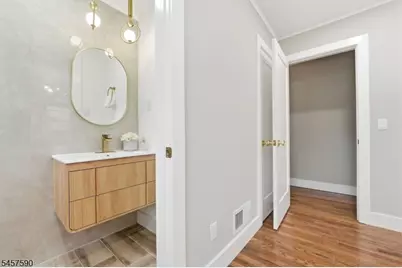 624 Exeter Rd, Linden, NJ 07036 - Photo 27