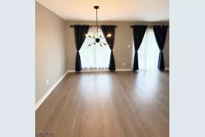 905 Spruce Hills Dr #905, Glen Gardner, NJ 08826 - Photo 5