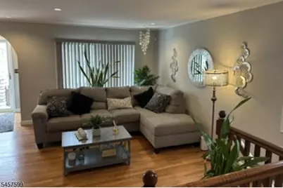 216 Hillcrest Ave, Old Bridge Township, NJ 08879 - Photo 5