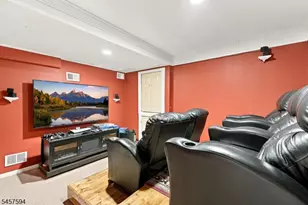 1002 Valerie Pl, Greenwich Township, NJ 08886 - Photo 45
