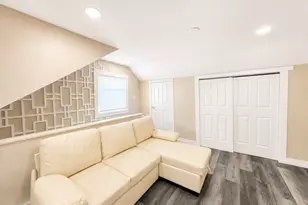 936 Stuyvesant Ave 3rd Fl, Union Township, NJ 07083 - Photo 9