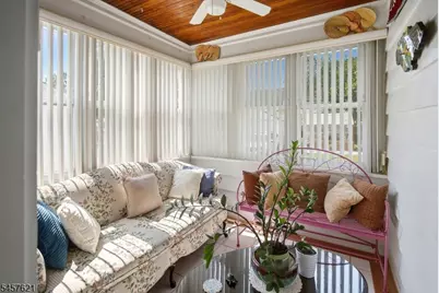 24 Cleveland Ave, Newark, NJ 07106 - Photo 5
