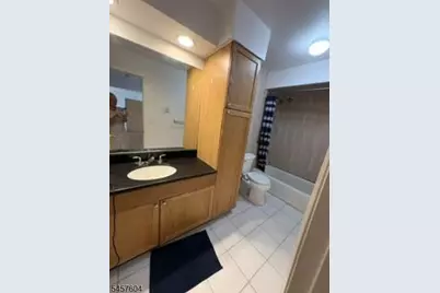 460A Liberty St, Little Ferry, NJ 07643 - Photo 5