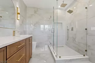 60 W Hobart Gap Rd, Livingston, NJ 07039 - Photo 21