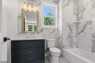 60 W Hobart Gap Rd, Livingston, NJ 07039 - Photo 25