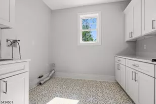 60 W Hobart Gap Rd, Livingston, NJ 07039 - Photo 29