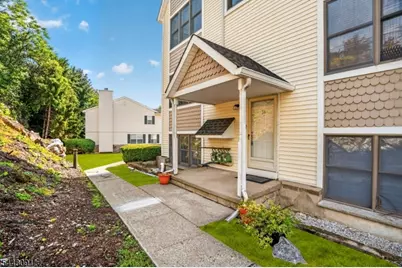 56 Portsmouth Ct, Hamburg, NJ 07419 - Photo 27