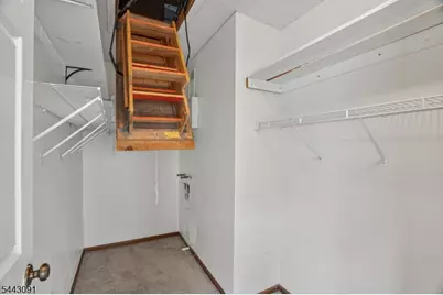 56 Portsmouth Ct, Hamburg, NJ 07419 - Photo 21