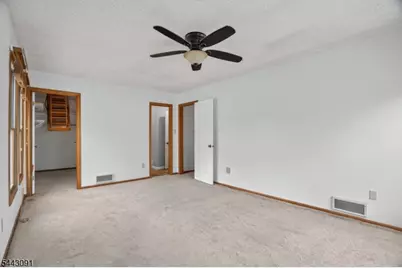 56 Portsmouth Ct, Hamburg, NJ 07419 - Photo 19