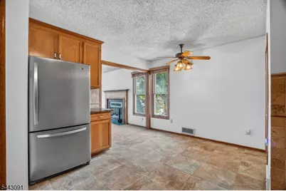 56 Portsmouth Ct, Hamburg, NJ 07419 - Photo 13
