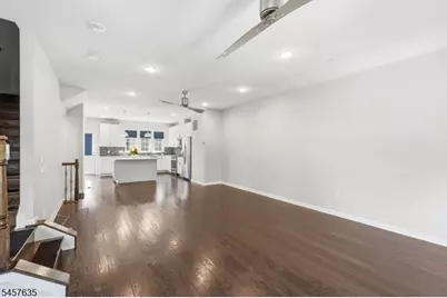 1 Braeburn Ct, Livingston, NJ 07039 - Photo 23