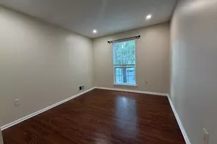 30 Columbus Dr, Franklin Township, NJ 08823 - Photo 11