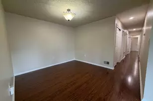 30 Columbus Dr, Franklin Township, NJ 08823 - Photo 5