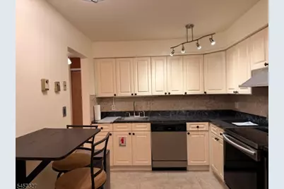 468A Liberty St #201, Little Ferry, NJ 07643 - Photo 7