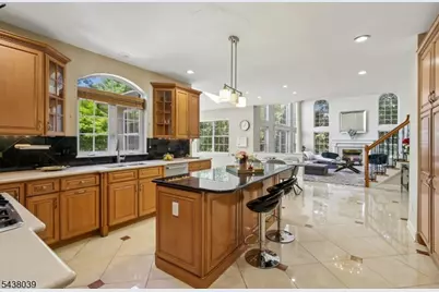 11 Valley Wood Dr, Franklin Township, NJ 08873 - Photo 13