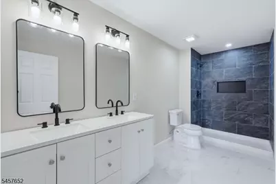 10A Delar Pkwy #A, Franklin Township, NJ 08823 - Photo 19