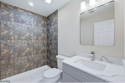 10A Delar Pkwy #A, Franklin Township, NJ 08823 - Photo 5