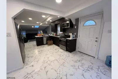 94 Garside Ave, Wayne, NJ 07470 - Photo 3