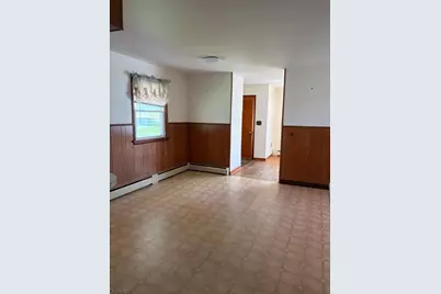 401 Liberty Blvd, Pohatcong Township, NJ 08865 - Photo 11