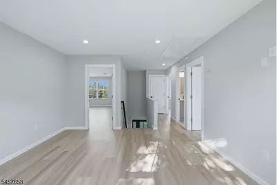 10 B Delar Pkwy #B, Franklin Township, NJ 08823 - Photo 13