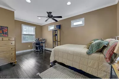 75 Buena Vista Ave, Hawthorne, NJ 07506 - Photo 17