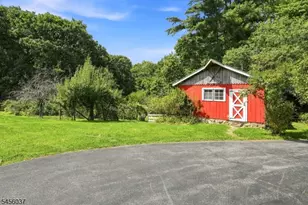 131 Deckertown Turnpike, Montague, NJ 07827 - Photo 35