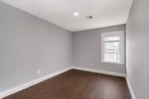216 Prescott Pl, Plainfield, NJ 07063 - Photo 3