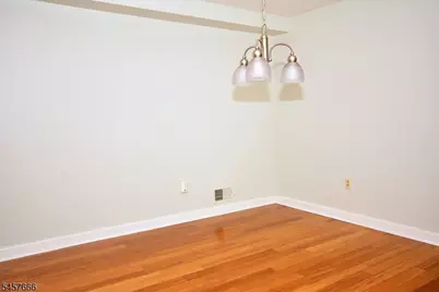 29 Barclay Ct, Lawrence Township, NJ 08648 - Photo 11
